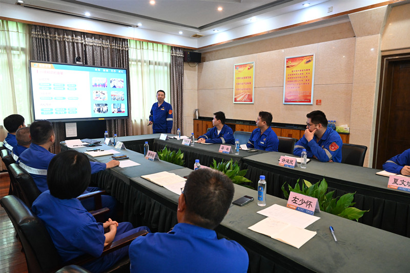 “轉身”謀蛻變,破繭向未來——公司組織基層管理人員“180天轉身”答辯