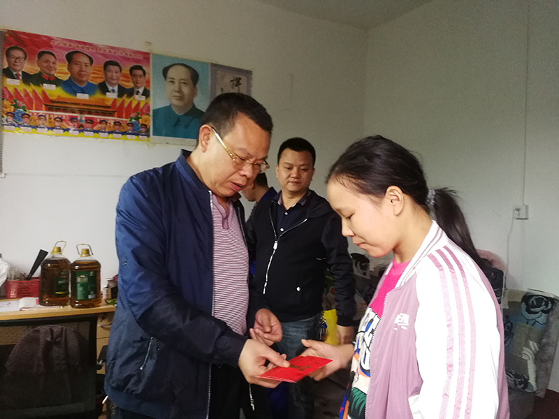 1601438920429842.jpg 左少懷1.jpg