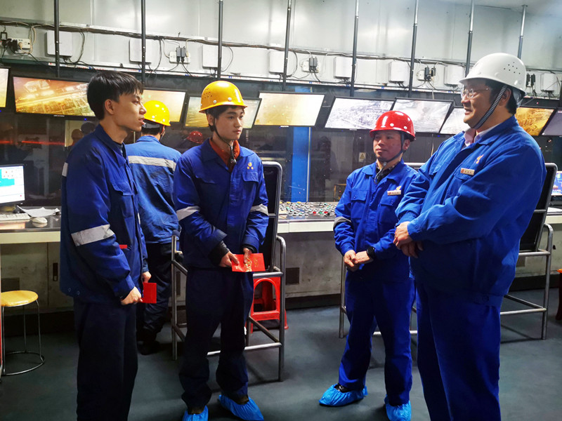 衡鋼為“留衡過年”外地單身職工發(fā)放特殊慰問金